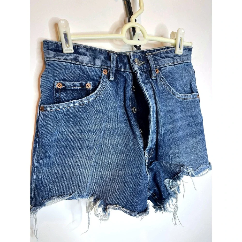 ZARA High Waisted Distressed Denim Cutoff Jean Shorts Blue‎ Size 2